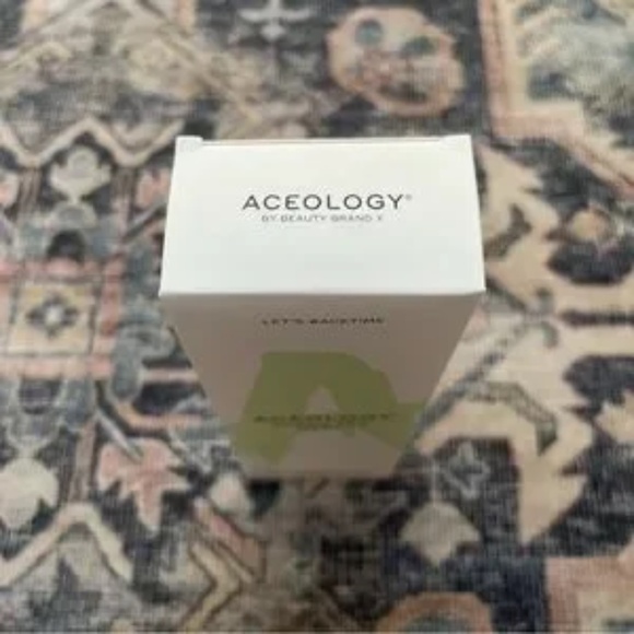 ACEOLOGY · GREEN TEA FACE MASK - Picture 5 of 5